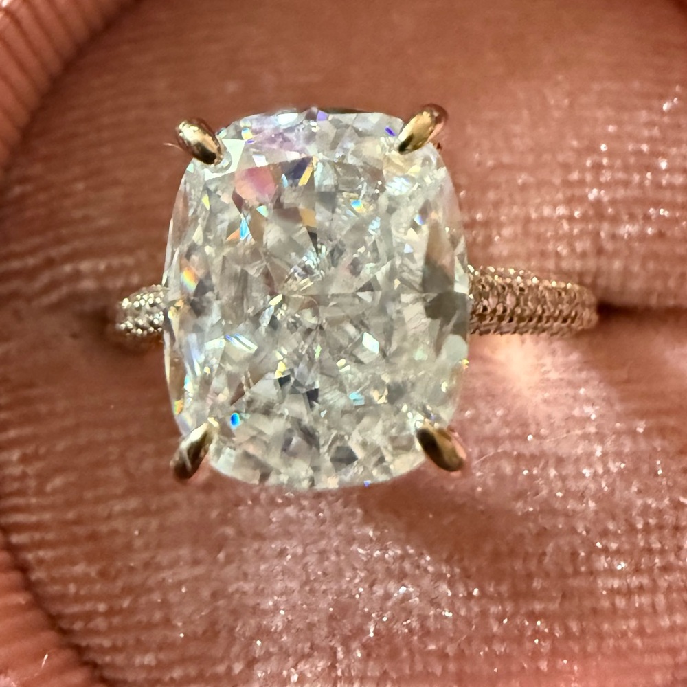 6ct 9k solid yellow gold moissanite size 7 ring